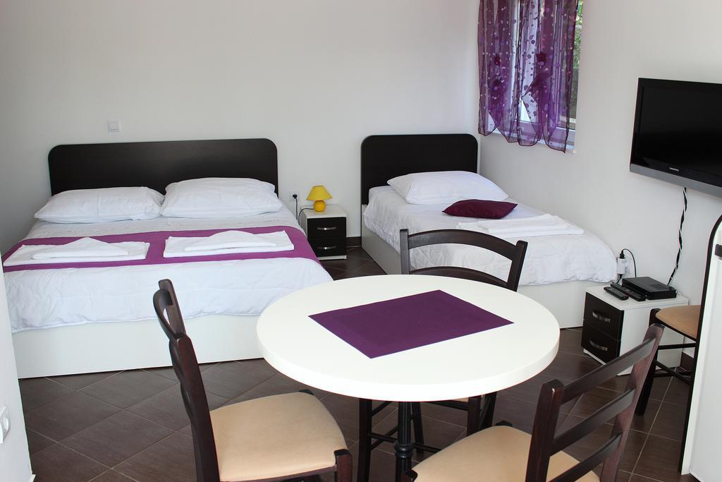 Apartments Palma Σίμπενικ Δωμάτιο φωτογραφία