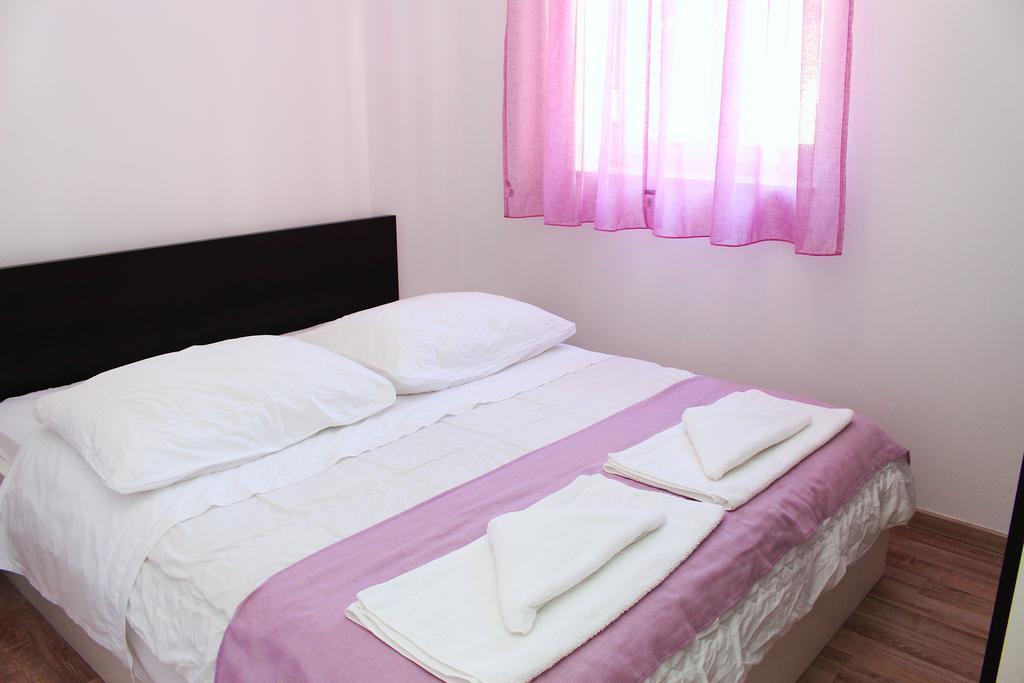 Apartments Palma Σίμπενικ Δωμάτιο φωτογραφία