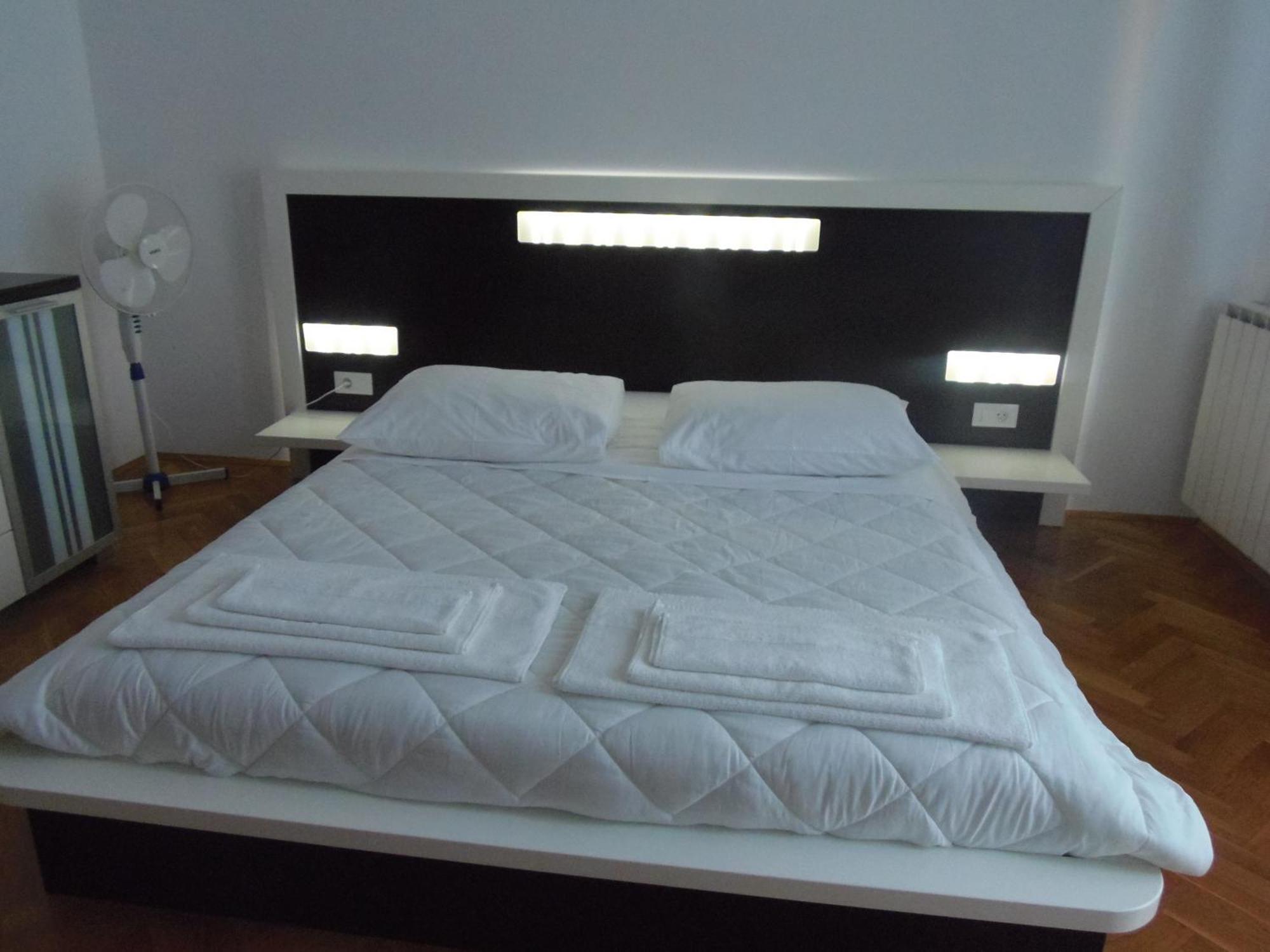 Apartments Palma Σίμπενικ Εξωτερικό φωτογραφία