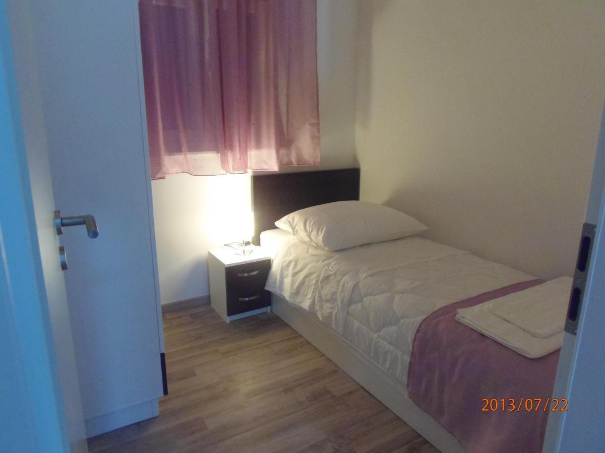 Apartments Palma Σίμπενικ Δωμάτιο φωτογραφία